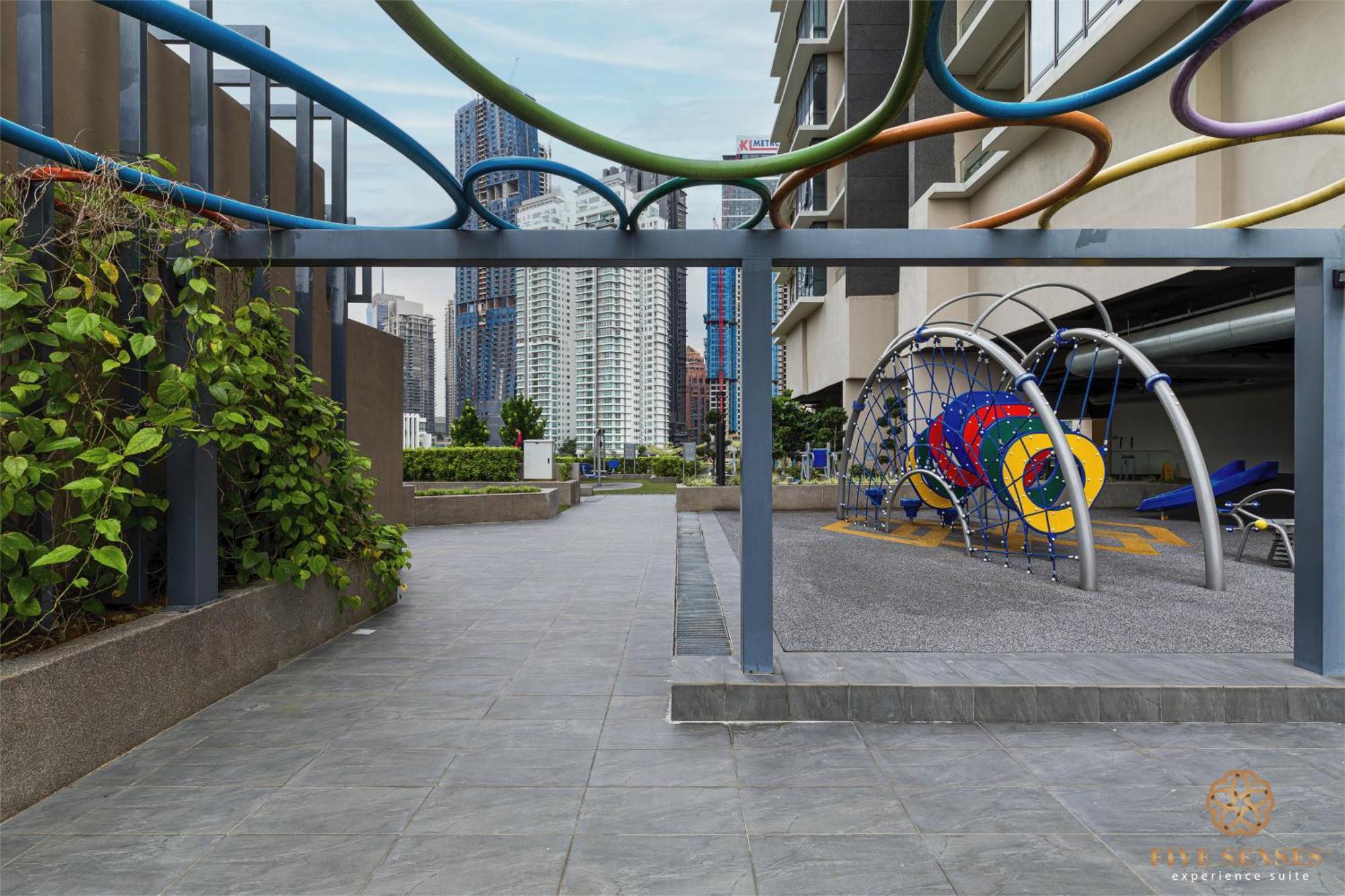 The Manor Residence Klcc By Five Senses 쿠알라룸푸르 외부 사진