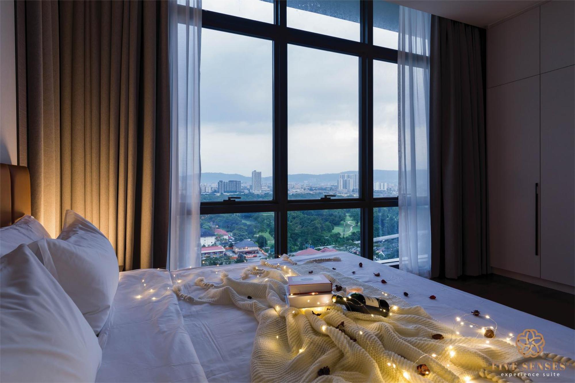 The Manor Residence Klcc By Five Senses 쿠알라룸푸르 객실 사진